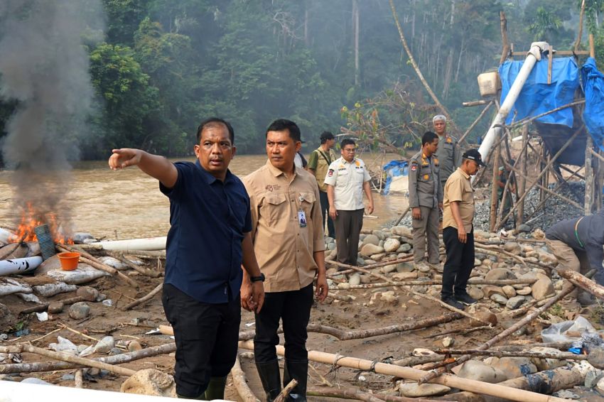Pemprov Sumut Kembali Gerebek Tambang Emas Ilegal di Sungai Batang Gadis, Pelaku Kabur ke Hutan