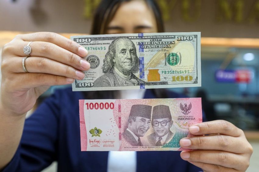 Rupiah Hari Ini Melemah Tipis ke Rp17.981 per Dolar AS, Cek Pergerakannya
