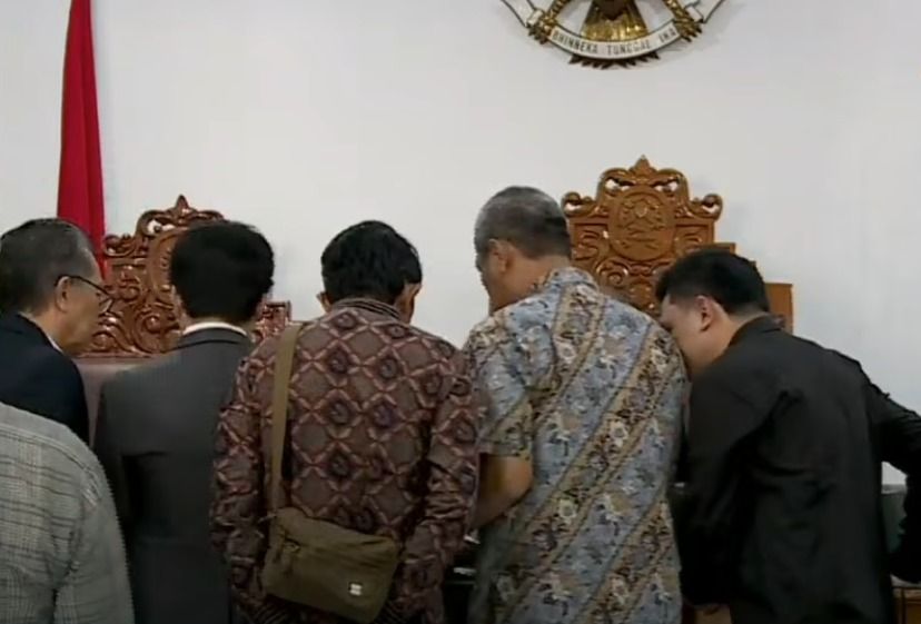 Chat dengan Istri Jadi Bukti, Kejagung Beberkan Dasar Penetapan Lodewyk sebagai Tersangka Kasus Korupsi MBG