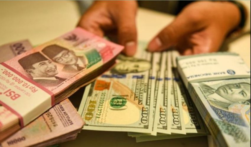 Rupiah Anjlok ke Rp18.109 per Dolar AS, Konflik Timur Tengah dan Sentimen Domestik Jadi Sorotan