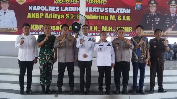 Pisah Sambut Kapolres Labusel, Bupati Fery Tekankan Sinergi Pemerintah dan Kepolisian Terus Dijaga