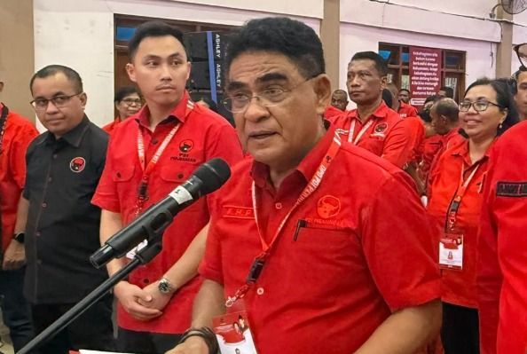 Jokowi Bakal Safari Politik ke NTT, PDIP: Bawa Ijazah, Tunjukkan ke Masyarakat