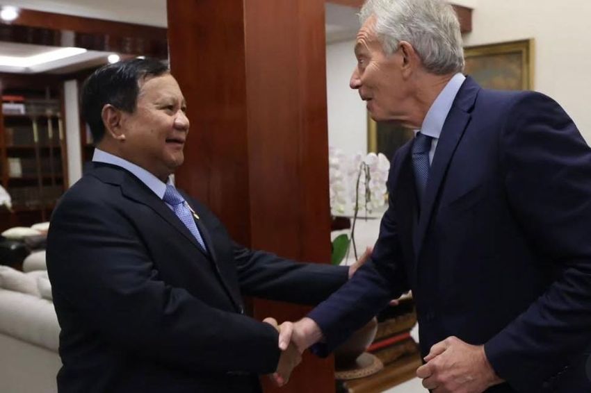 Prabowo Bertemu Tony Blair di Kertanegara, Bahas Isu Strategis Dunia Usai Agenda Kenegaraan