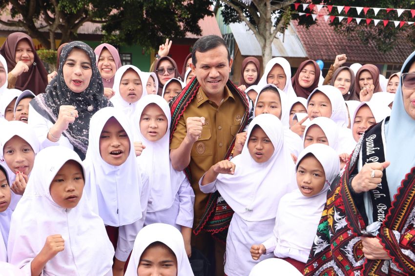 Empat Pelajar Aceh Raih Beasiswa ke Tiongkok, Wagub Targetkan Jadi Penggerak Hilirisasi Daerah