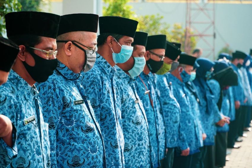 Ketua Komisi II Sentil Mental ASN: Absen, Ngopi, Pulang, Sore Absen Lagi
