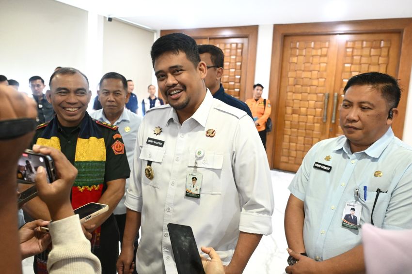 Antrean BBM Mengular di SPBU Sumut, Bobby Nasution Segera Koordinasi dengan Pertamina