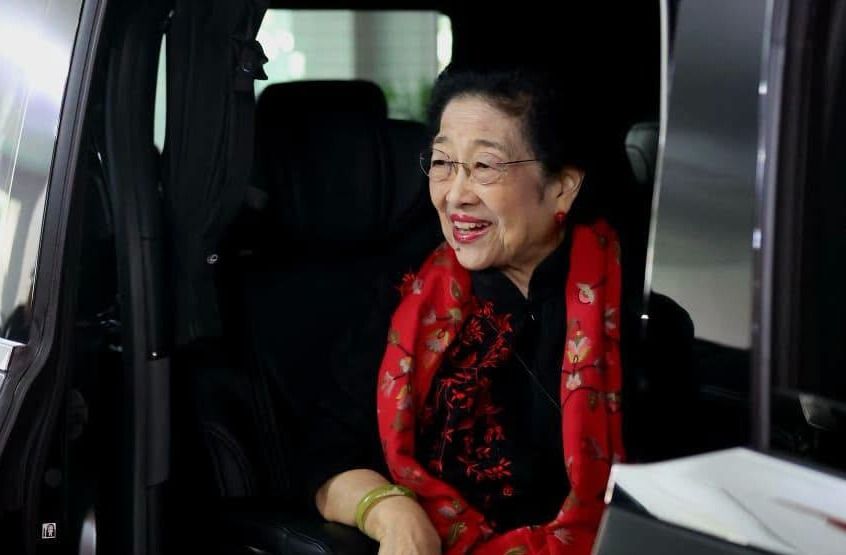 Megawati Tegaskan PDIP Jadi Partai Penyeimbang Pemerintahan Prabowo: Bukan Oposisi, Bukan Koalisi
