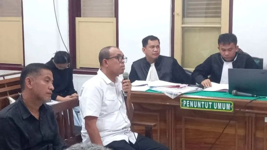 Hakim Tegur Eks Pj Bupati Langkat Soal Penarikan Smartboard Sekolah Swasta: Itu Diskriminasi!