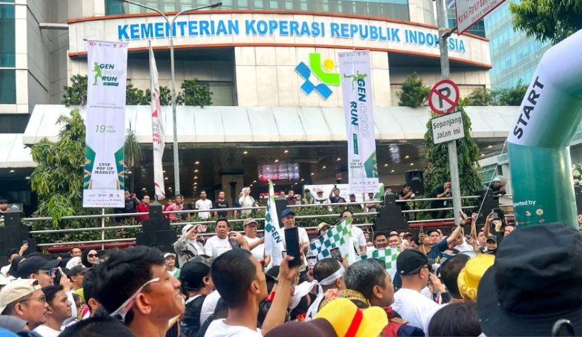 Ferry Juliantono Ajak Milenial dan Gen Z Gabung Koperasi, GENCOPRUN 5K Jadi Magnet Anak Muda