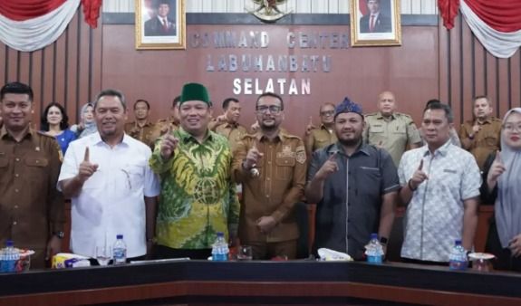 Sambut Kunjungan Kerja DPRD Sumut, Bupati Fery Dorong Sinergi Nyata Percepat Pembangunan Labuhanbatu Selatan