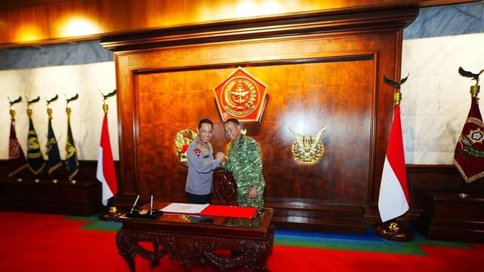 Kapolri Listyo Sigit Sambangi Mabes TNI, Tegaskan TNI-Polri Solid Kawal Program Prabowo