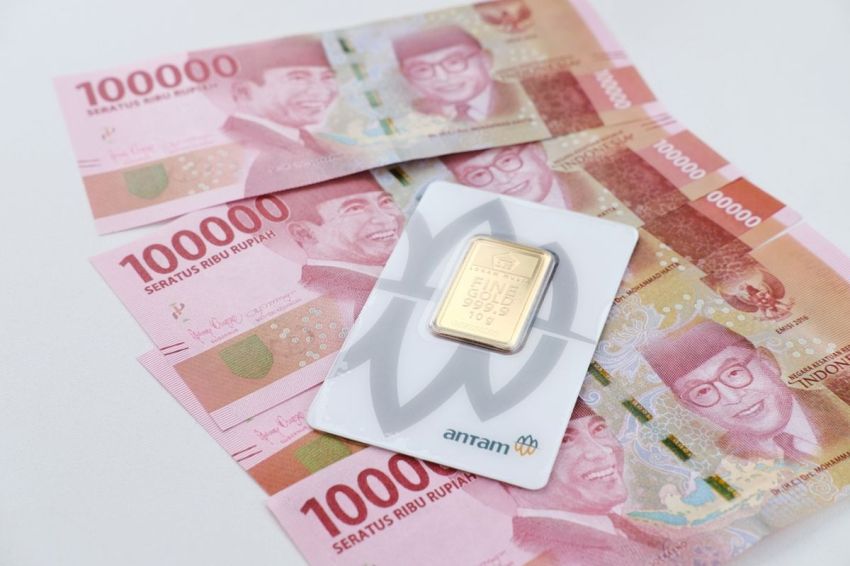 Harga Emas Antam Hari Ini Turun Rp14 Ribu, Jadi Rp2,641 Juta per Gram