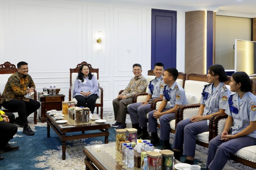 Bobby Nasution Apresiasi SMA Negeri 1 Matauli Pandan, Jadi SMA Negeri Pertama di Indonesia Berstatus IB World School