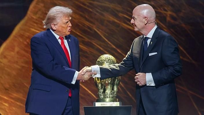 Kartu Merah Folarin Balogun Picu Polemik, Presiden FIFA Gianni Infantino Dilaporkan ke IOC