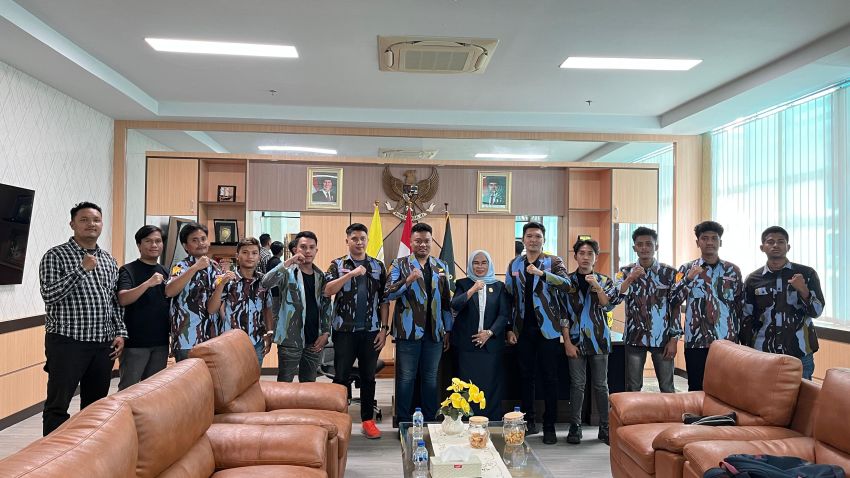Ketua DPRD Binjai Terima Audiensi SAPMA IPK, Dukung Turnamen Futsal untuk Pembinaan Generasi Muda