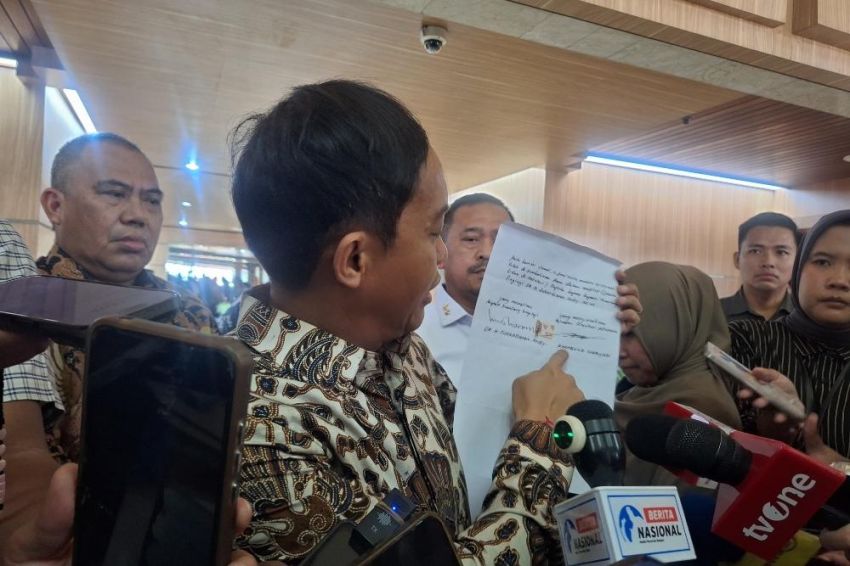 Raja Juli Beberkan Kronologi Amplop Bupati Kuansing, Klaim Dikembalikan 17 Hari Sebelum OTT KPK