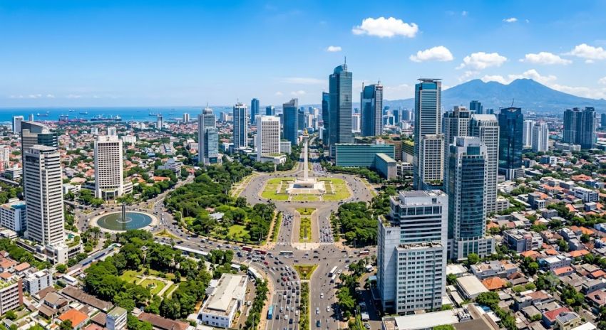 Cuaca Jakarta Hari Ini: Jakut dan Jaksel Berpotensi Diguyur Hujan Ringan, Wilayah Lain Cerah