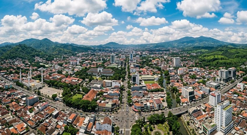 BMKG Prediksi Cuaca Jawa Barat Hari Ini: Bandung Cerah, Sejumlah Daerah Masih Berawan