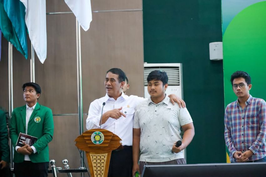 Diinterupsi Mahasiswa USU, Mentan Amran Pilih Berdialog dan Jawab Kritik dengan Data