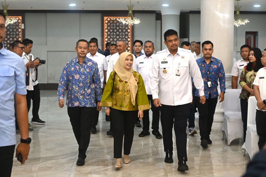 Bobby Nasution Minta OPD Tak Berpuas Diri, Penilaian Ombudsman Jadi Momentum Benahi Pelayanan Publik