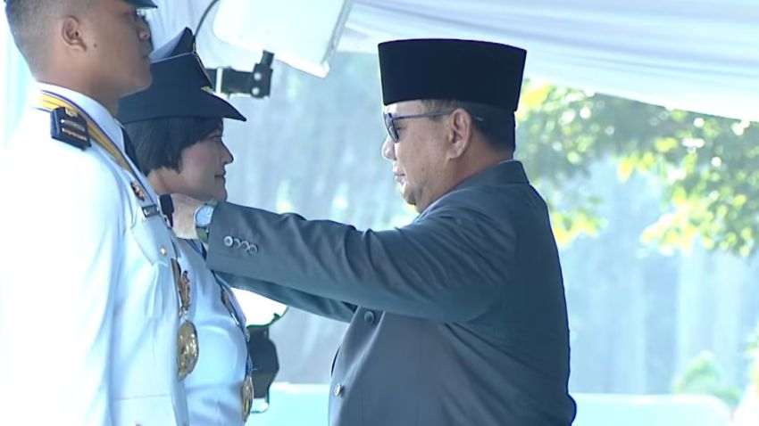 Prabowo Lantik 1.204 Lulusan IPDN 2026, Anak Buruh Bangunan dan Petani Raih Predikat Terbaik