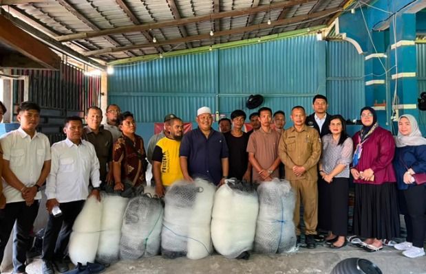 Pemprov Sumut Salurkan 292 Jaring Insang untuk Nelayan Tanjungbalai, Bantuan Diharapkan Dongkrak Hasil Tangkapan