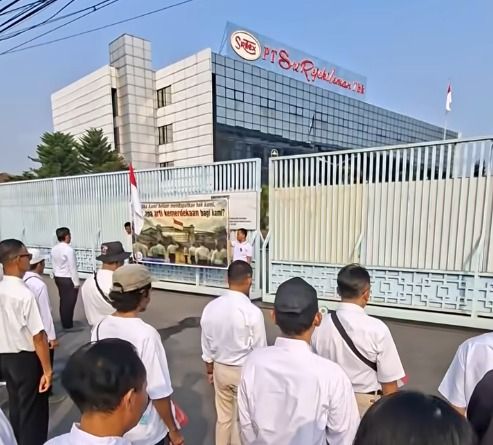 Pesangon Tak Kunjung Cair, Ratusan Eks Karyawan Pabrik Sritex: Kami Belum Merdeka