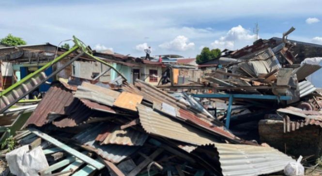 Kisah Nurbaiti, Lansia 73 Tahun yang Merangkak Keluar Saat Rumah Hancur Diterjang Puting Beliung di Medan Johor