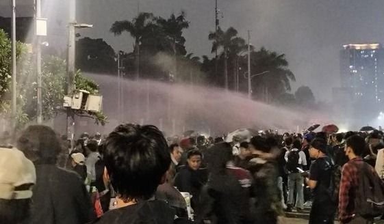 Demo 27 Agustus Berujung Kericuhan, 45 Jadi Tersangka dan 1 Orang Tewas