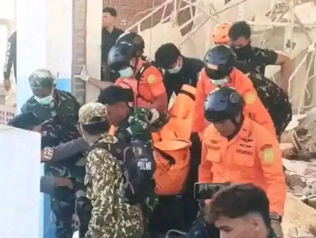 Gempa Dahsyat M7,7 Guncang Flores, BNPB Laporkan 2 Meninggal dan 1 Luka