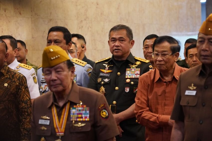 Bukan Cuma Seremonial, Kemenhan Bedah 52 Rumah Veteran di 19 Provinsi