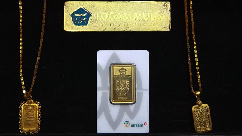 Awal Pekan Tanpa Gejolak Harga Emas Antam Bertahan di Rp2,67 Juta per Gram, Cek Rincian Lengkapnya di Sini
