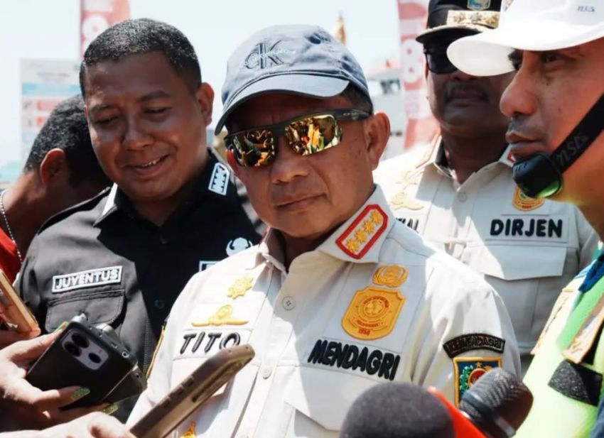 Mendagri Tito Karnavian Larang Kepala Daerah Buka Lahan dengan Cara Dibakar, Termasuk untuk Adat