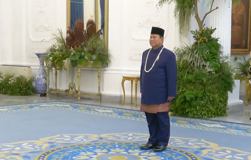 Bukan Sekadar Busana, Ini Makna Songket Lepus Palembang yang Dipakai Prabowo saat Upacara HUT ke-81 RI