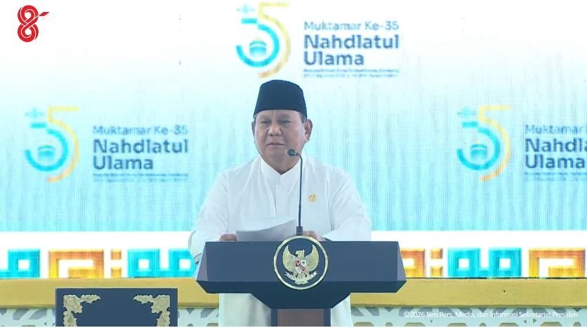 Dari 'Jas Merah' Bung Karno ke 'Jas Hijau' Prabowo: Pesan Haru untuk Kiai Kampung yang Tak Pernah Masuk TV