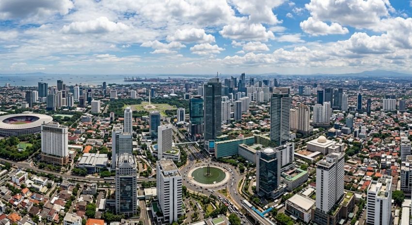 Cuaca Jakarta Hari Ini, Minggu 2 Agustus: Lima Wilayah Cerah Berawan, Kepulauan Seribu Berawan