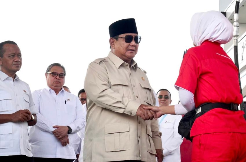Harga Minyak Dunia Bergejolak, Prabowo Tegaskan BBM Subsidi Tak Boleh Naik