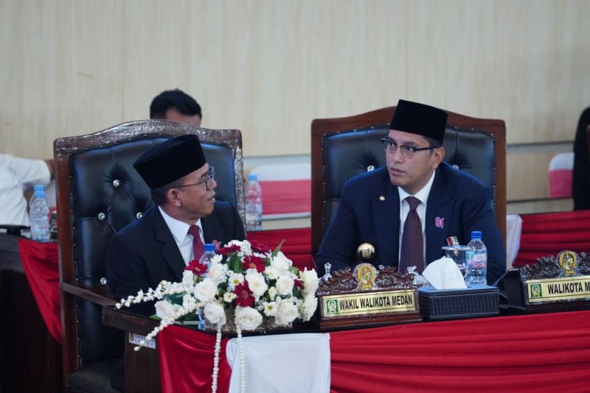Rico Waas Hadiri Paripurna DPRD Medan, Simak Pidato Prabowo soal Ekonomi Tumbuh 5,61 Persen dan Penutupan 290 BUMN