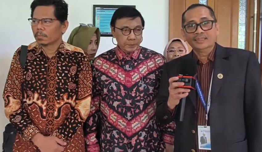 Sidang Perdana Gugatan Legalisir Ijazah Jokowi Digelar, Penggugat Serahkan Perbaikan Gugatan