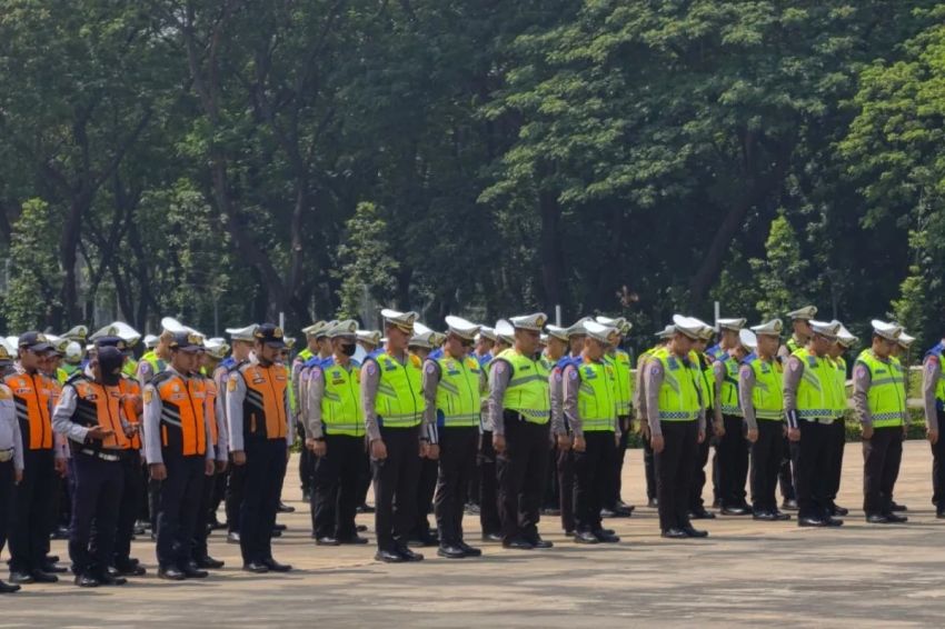 100 Ribu Jemaah Padati Monas, 7.643 Personel Gabungan Siaga Kawal Zikir Kebangsaan