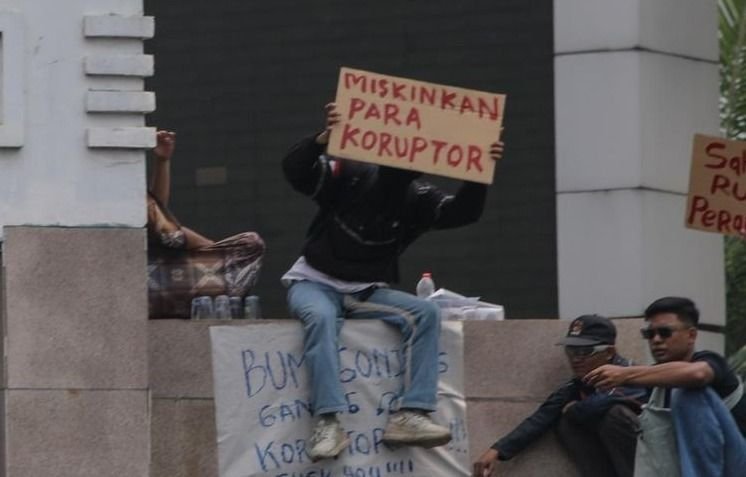 Perampasan Aset dan Ujian Kepercayaan kepada Parlemen