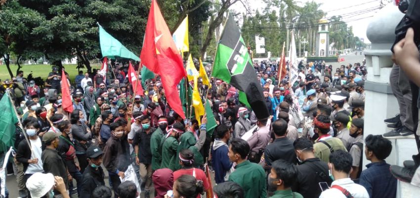 Cipayung Plus Jaksel Geruduk BGN dan Kemenhan Hari Ini, Bawa 8 Tuntutan: Desak Prabowo Evaluasi MBG hingga Copot Menhan Sjafrie