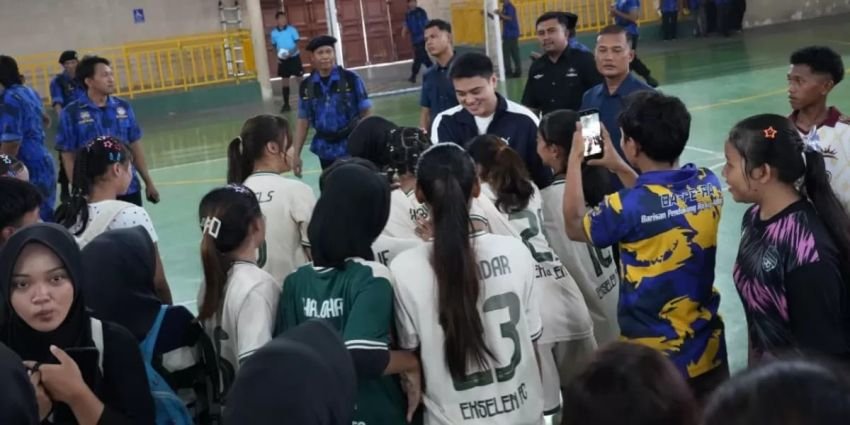 Adu Gengsi 66 Tim Futsal Pelajar Saling Sikut Sengit Warnai Penutupan Piala RA CUP 2026 di GOR Langkat