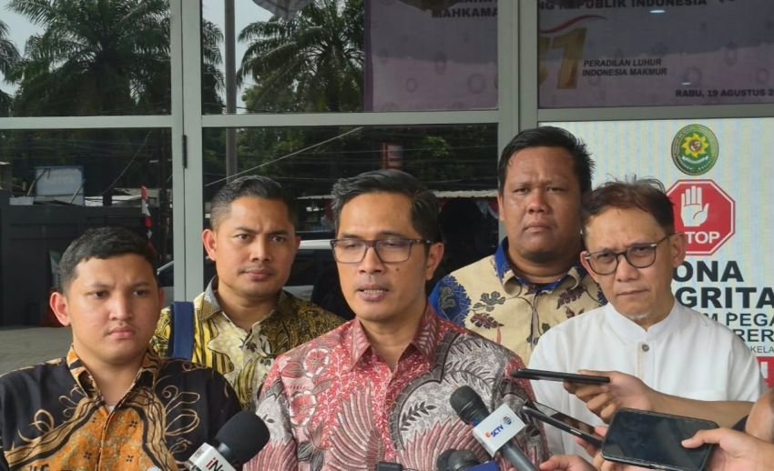 Ikhlas tapi Tak Sepenuhnya Terima, Pengacara Febrie Sebut Ada "Bias" dalam Putusan Hakim