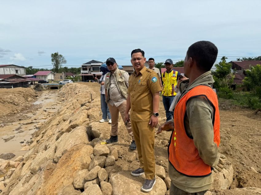 Balapan dengan Musim Hujan, Aceh Selatan Kebut Normalisasi Sungai hingga Drainase Antibanjir