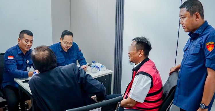 Terbitkan Izin Berlayar Meski Sudah Diterminasi, Eks Kepala KSOP Rangga Ilung Segera Disidang Kasus Samin Tan