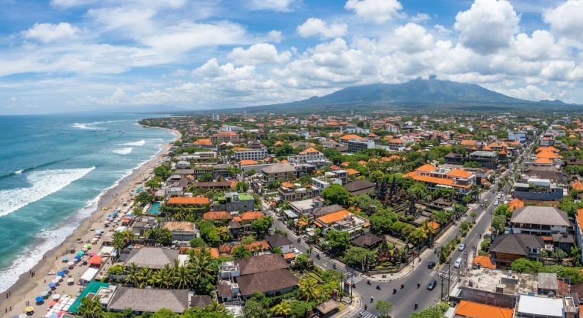 Prakiraan Cuaca Bali Senin 31 Agustus 2026: Mayoritas Wilayah Cerah, Suhu Capai 32 Derajat