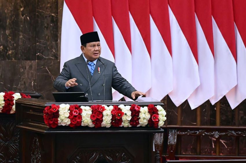 Prabowo Kirim 50 Ribu Sembako untuk Korban Gempa NTT dalam 1-2 Hari