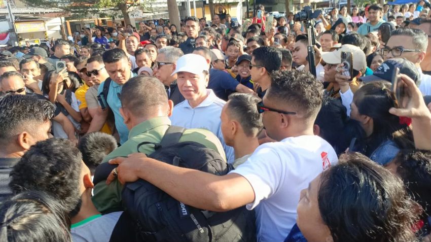 Baru Separuh Rakyat Kenal Logo Gajah, Jokowi Pacu Kader PSI Bangun 'Mesin Politik' Menuju 2029