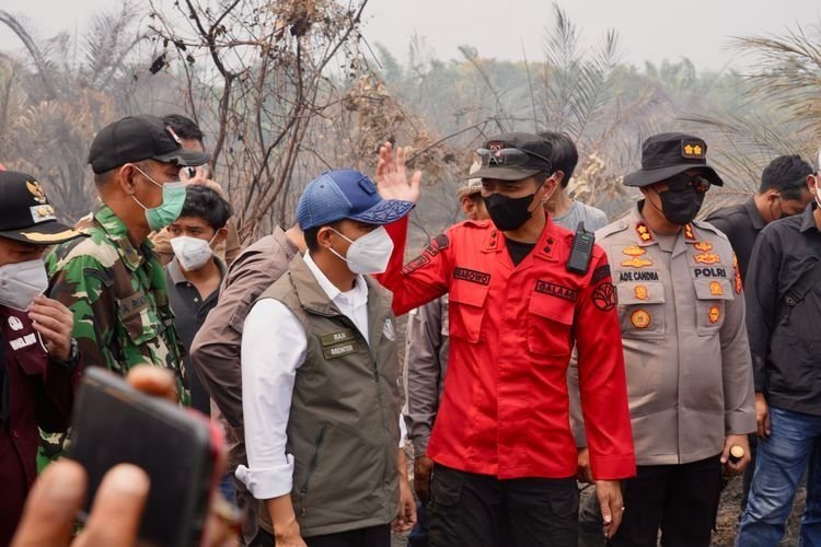 Tegas! Menhut Raja Juli Ancam Cabut SK Perhutanan Sosial Kalau Lahan Warga Jadi Sumber Karhutla